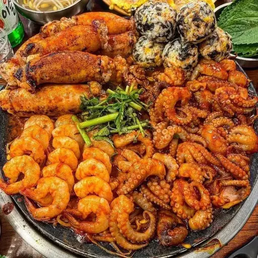 SeaFood Platter ( 2 – 4 )